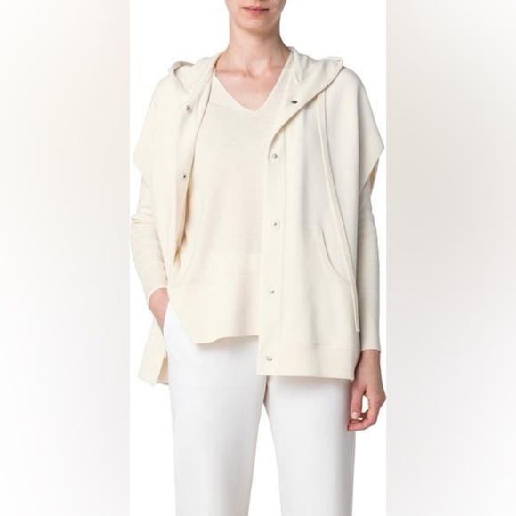 AKRIS Punto Cap Sleeve Merino Wool Snap Front Hooded Sweater - Picture 4 of 14